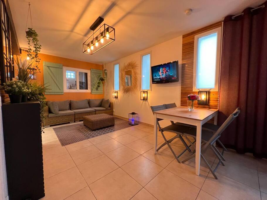 Superbe Appartement - Terrasses - Clim - Parking Prepaye La Valette-du-Var Exteriör bild